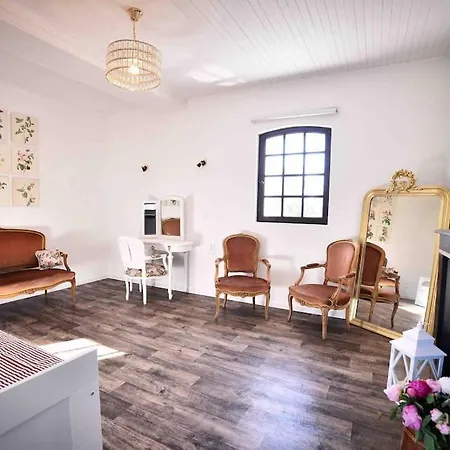 Domaine De Bouhémy *