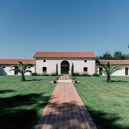 Domaine De Bouhemy Villa Solférino