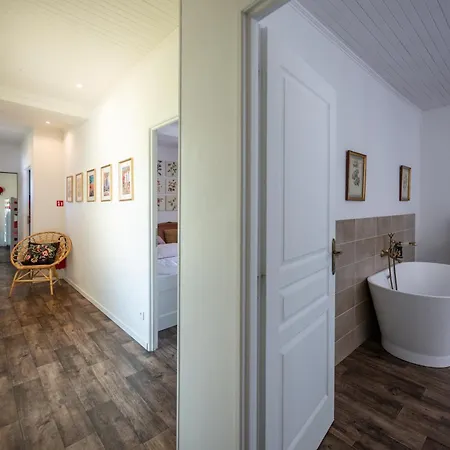 Domaine De Bouhemy Villa Solférino