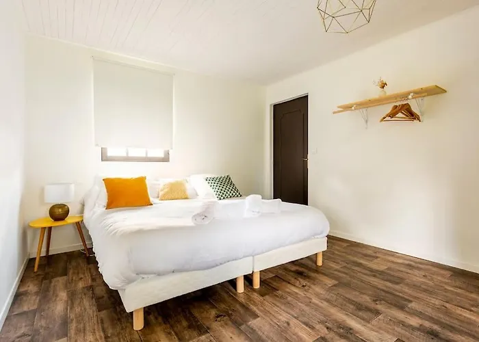 Domaine De Bouhemy 빌라 *