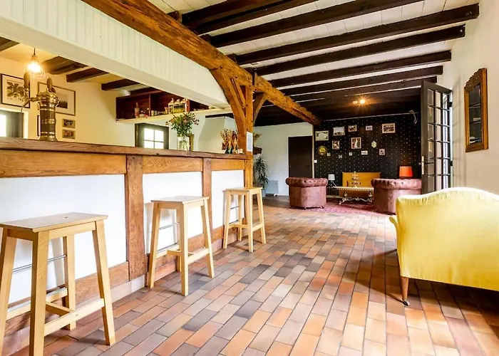 빌라 Domaine De Bouhemy *