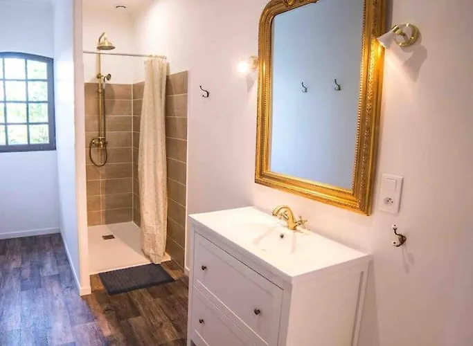 빌라 Domaine De Bouhemy *